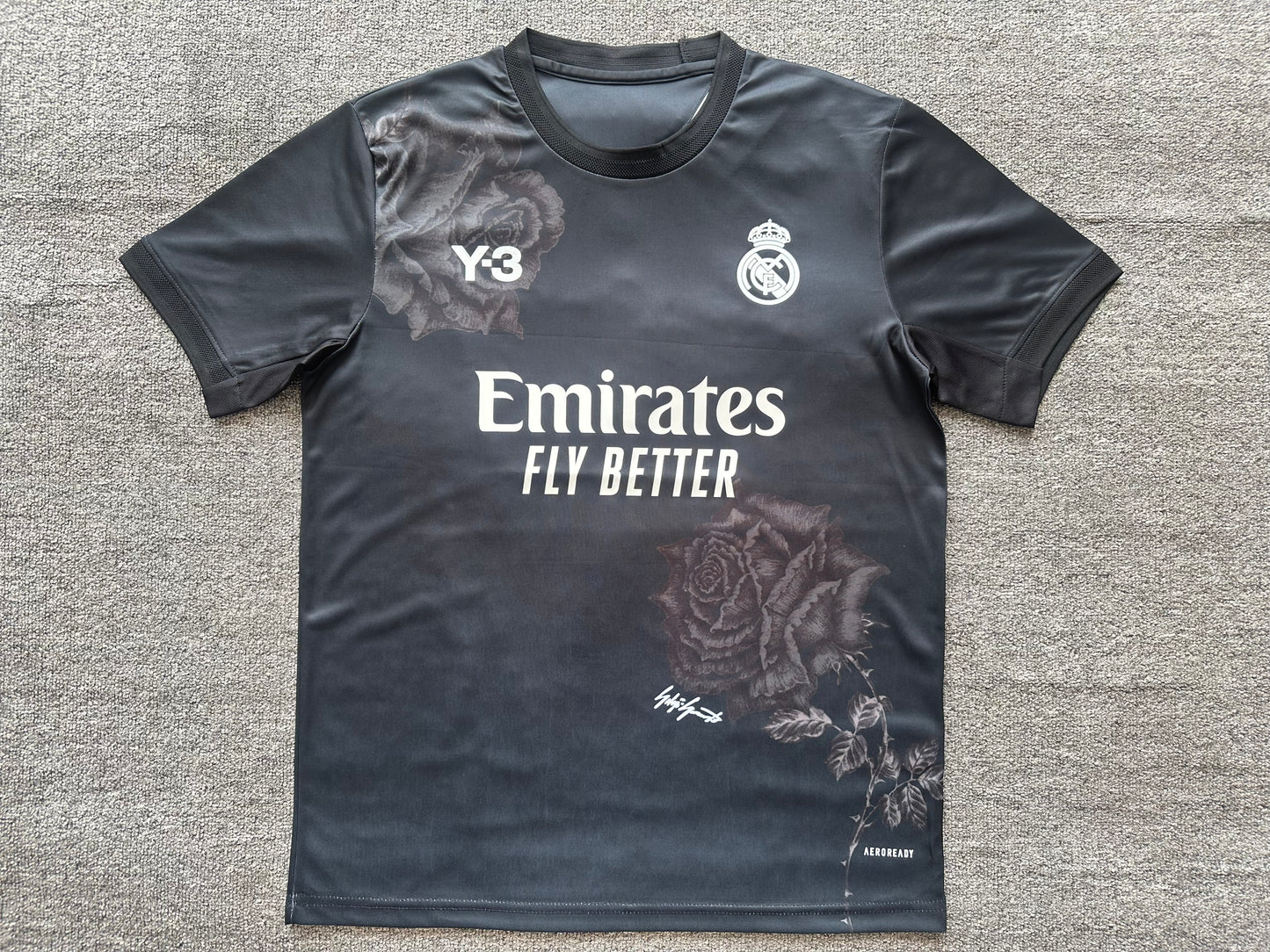 Real Madrid – Black Rose Edition