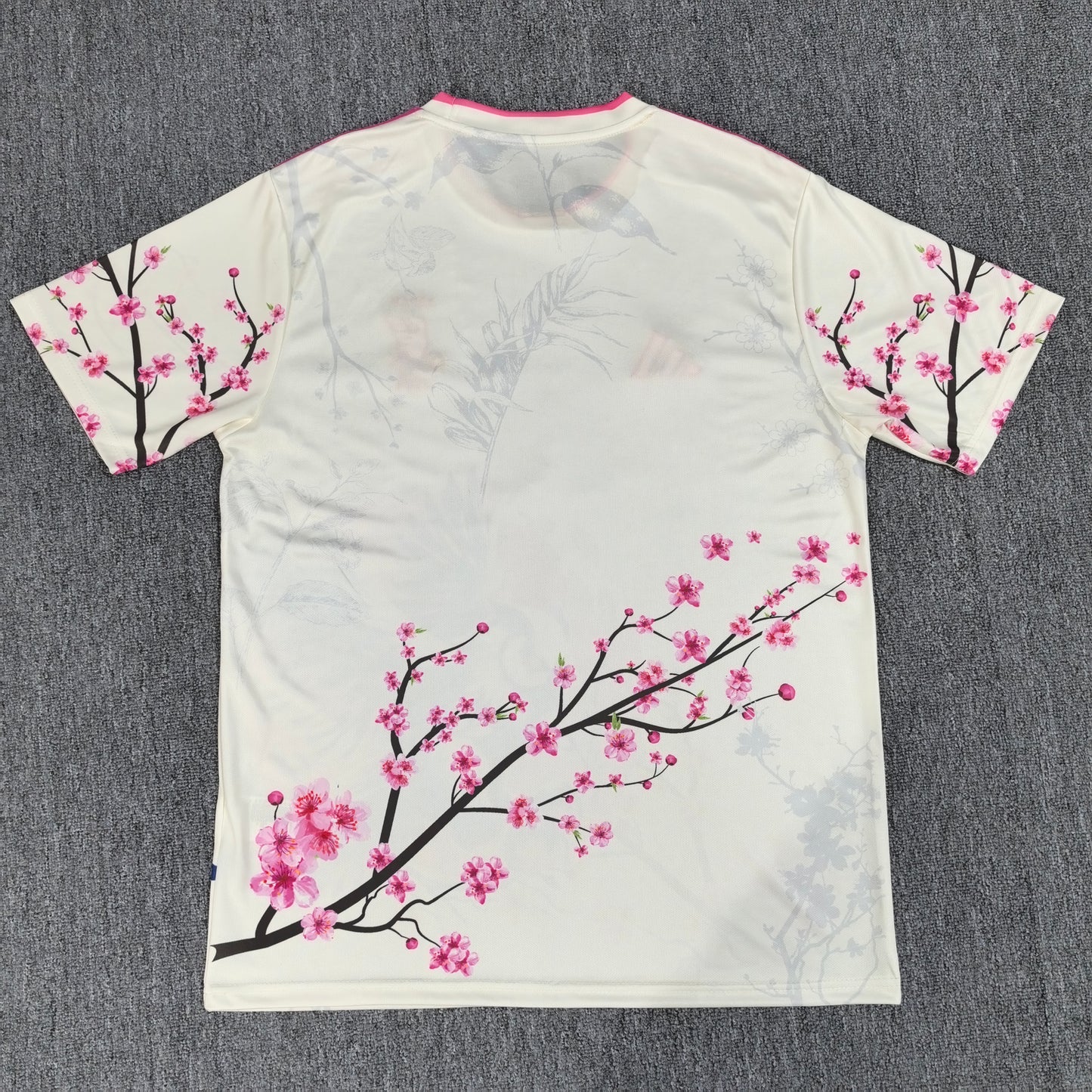 Japan – Blossom Owl Edition
