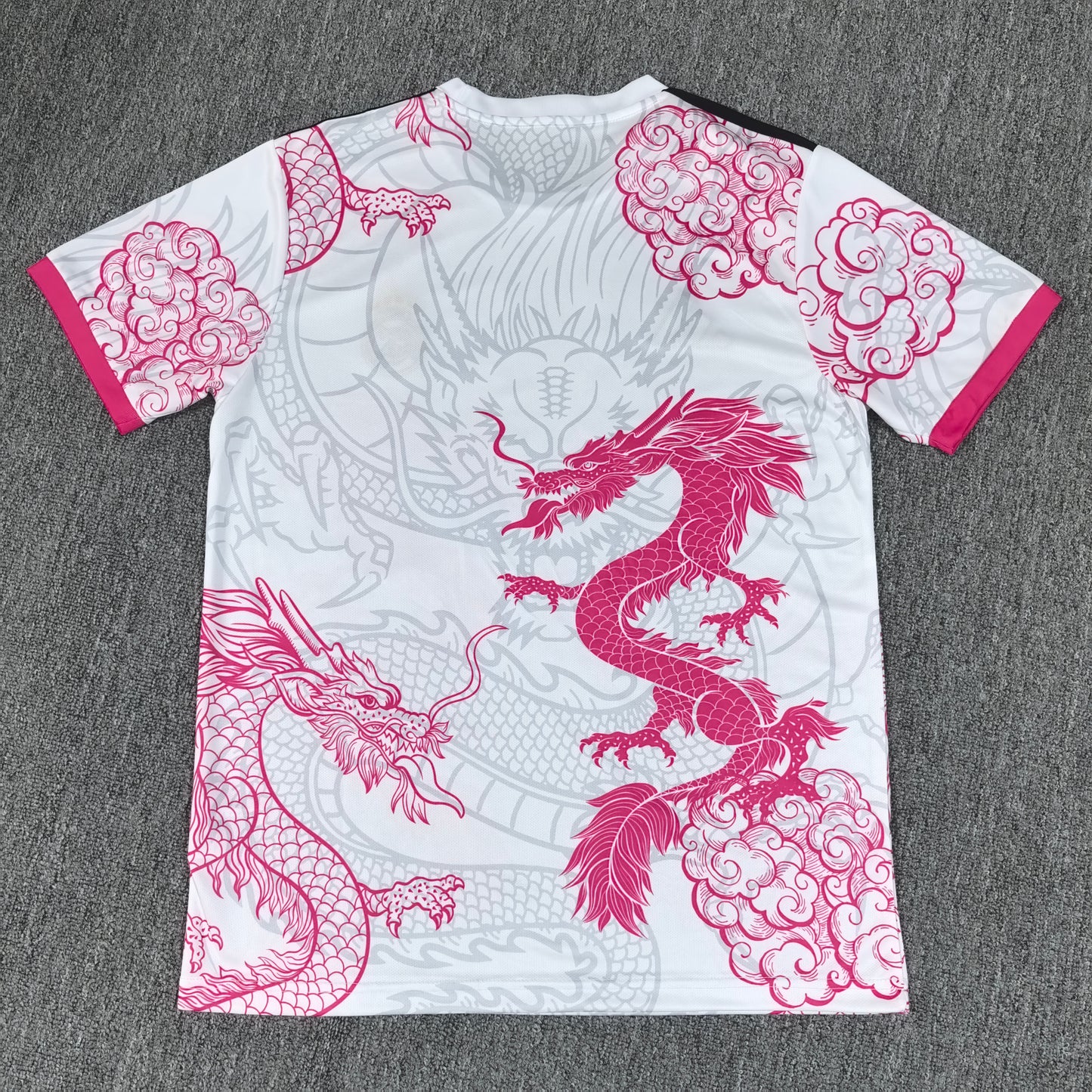 Real Madrid - Sakura Dragon Edition