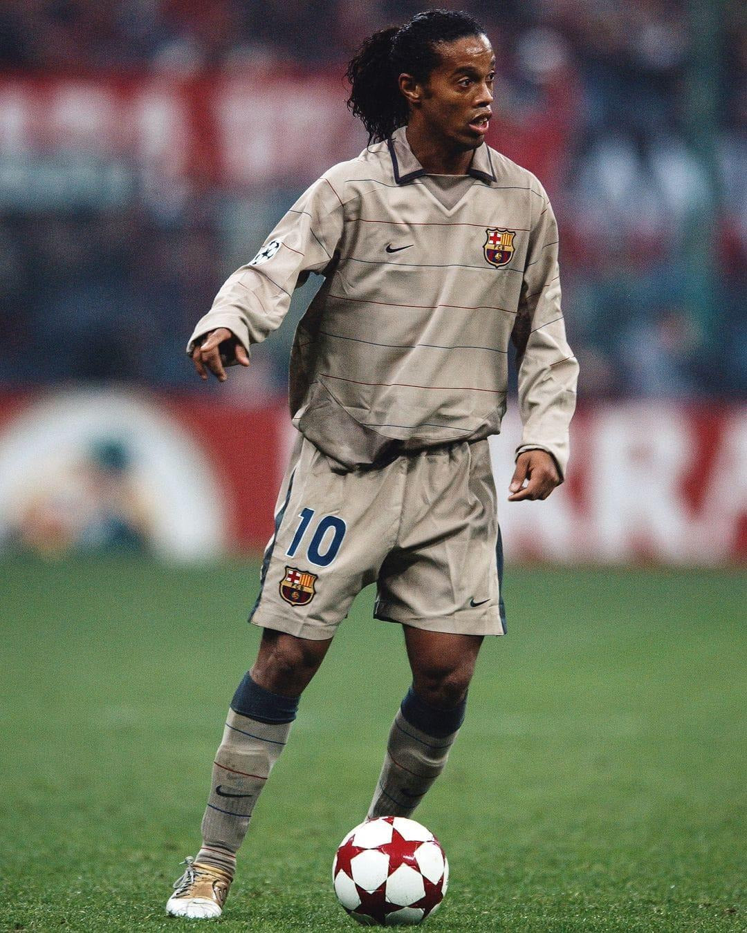 FC Barcelona 2003/05 (Away)