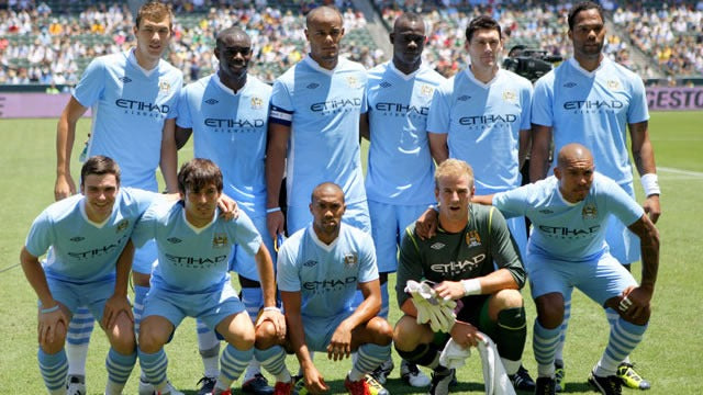 MNCHSTR CTY 2011/12 (Home)