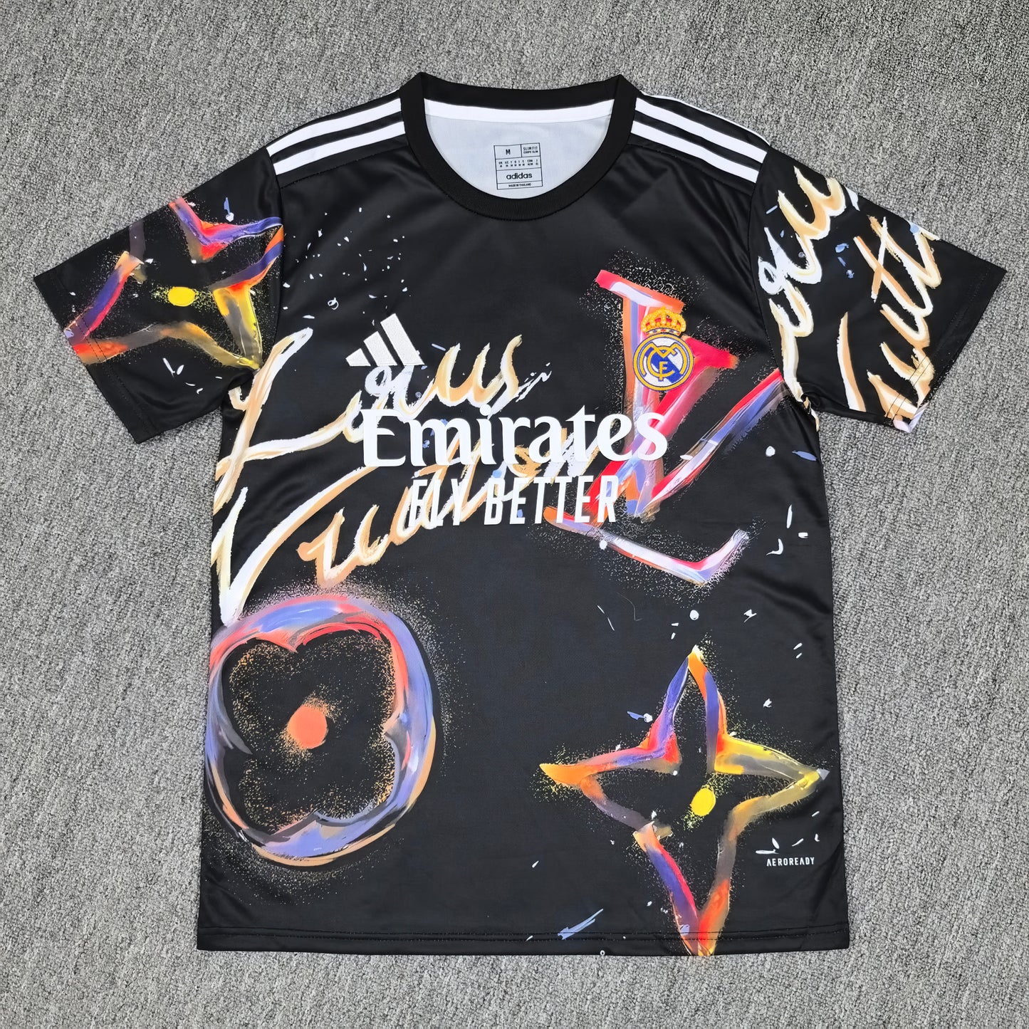 Real Madrid – Midnight Graffiti Edition