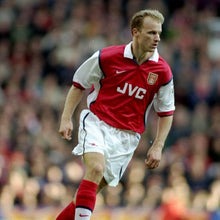 BERGKAMP 1998/99 HOME
