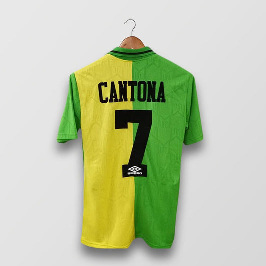 MNCHSTR UTD 1993/94 (Away) X CANTONA