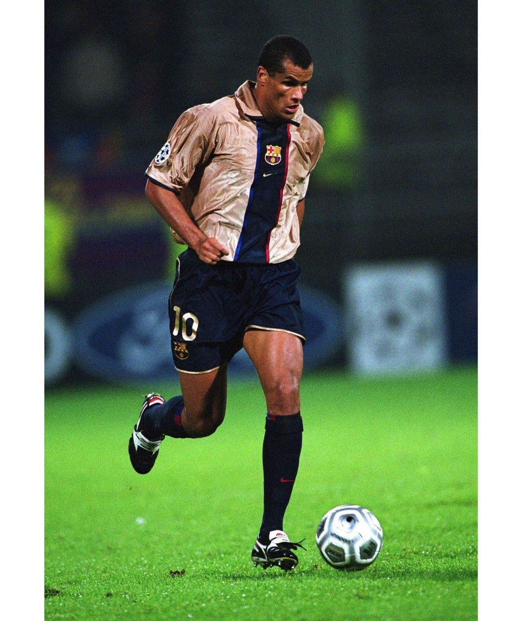 BARCELONA 2001/03 AWAY X RIVALDO