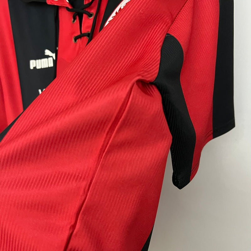 Eintracht Frankfurt 1999/00 (Home)