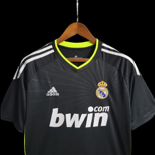 Real Madrid 2010/11 (Away)