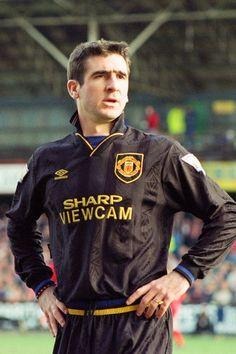 MNCHSTR UTD 1993/94 AWAY X CANTONA