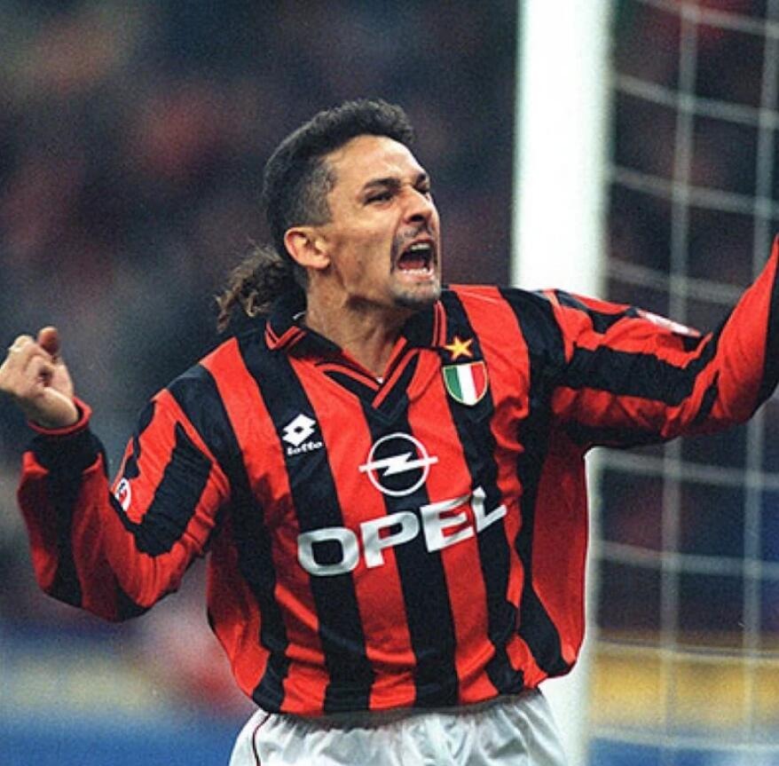 AC Milan 1996/97 Home Shirt x Maldini